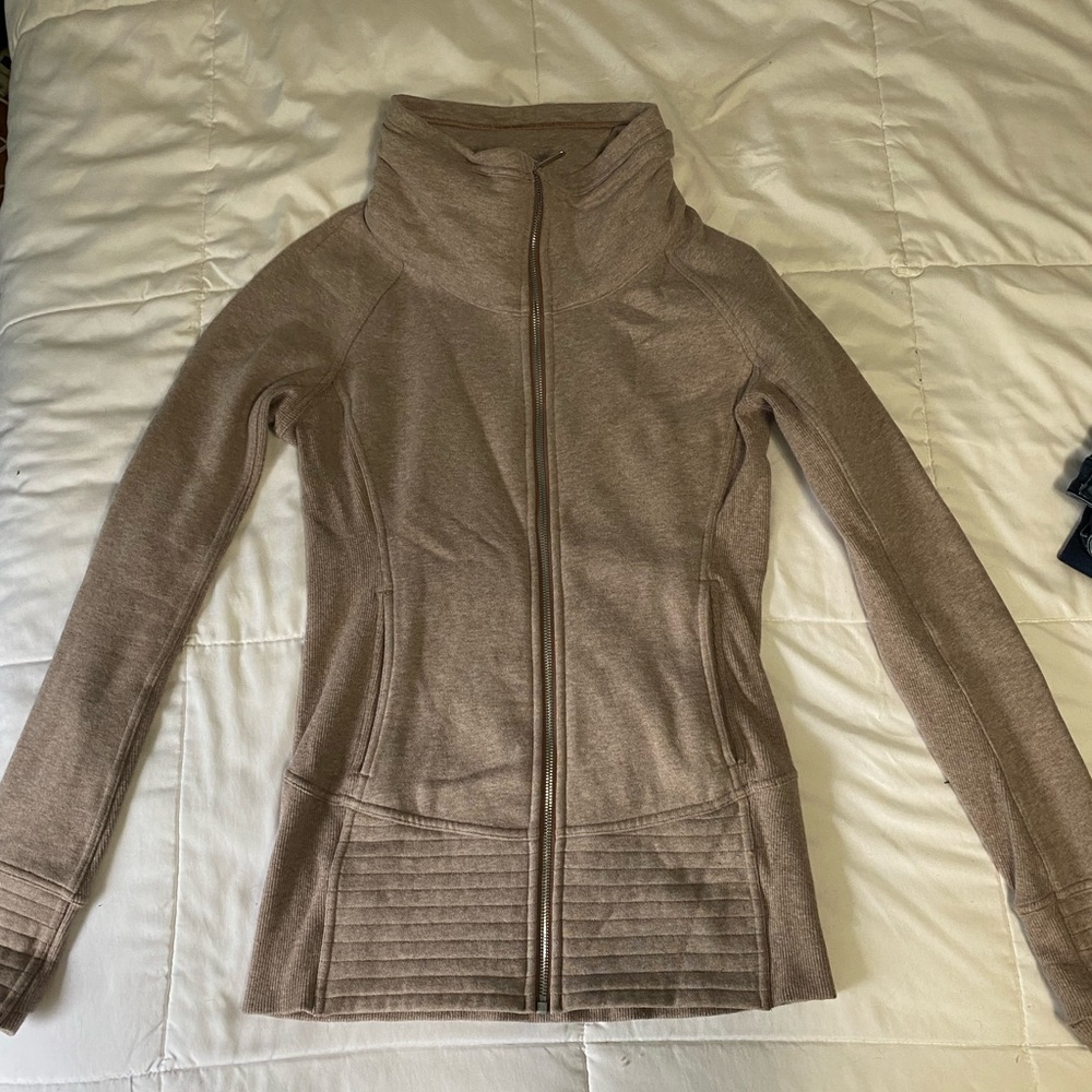 Lululemon Radiant jacket